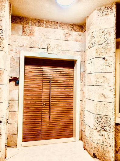 פרויקט אלומיניום של סקיי שייד — חיפויים 11