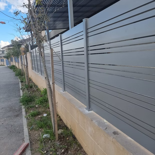 פרויקט אלומיניום של סקיי שייד — פרגולות, מחסות וגגות 49